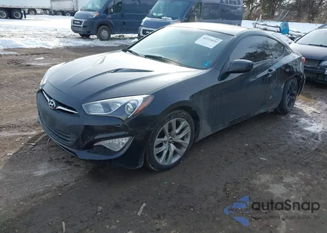 2014 Hyundai Genesis 2.0T Premium z USA, uszkodzony, nr VIN KMHHT6KD0EU119157